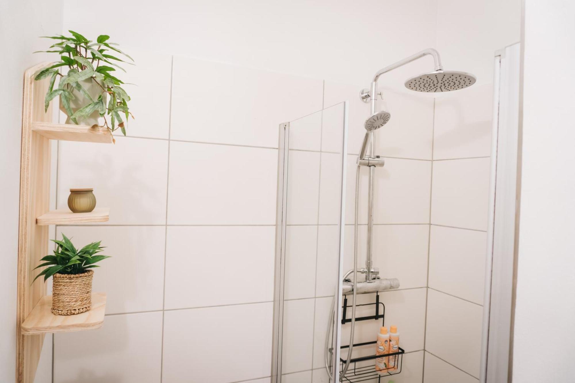 Апартаменты Raum Life - Vintage Loft - Heimkino Netflix - 2X Privat Parkplaetze Штраубинг Экстерьер фото